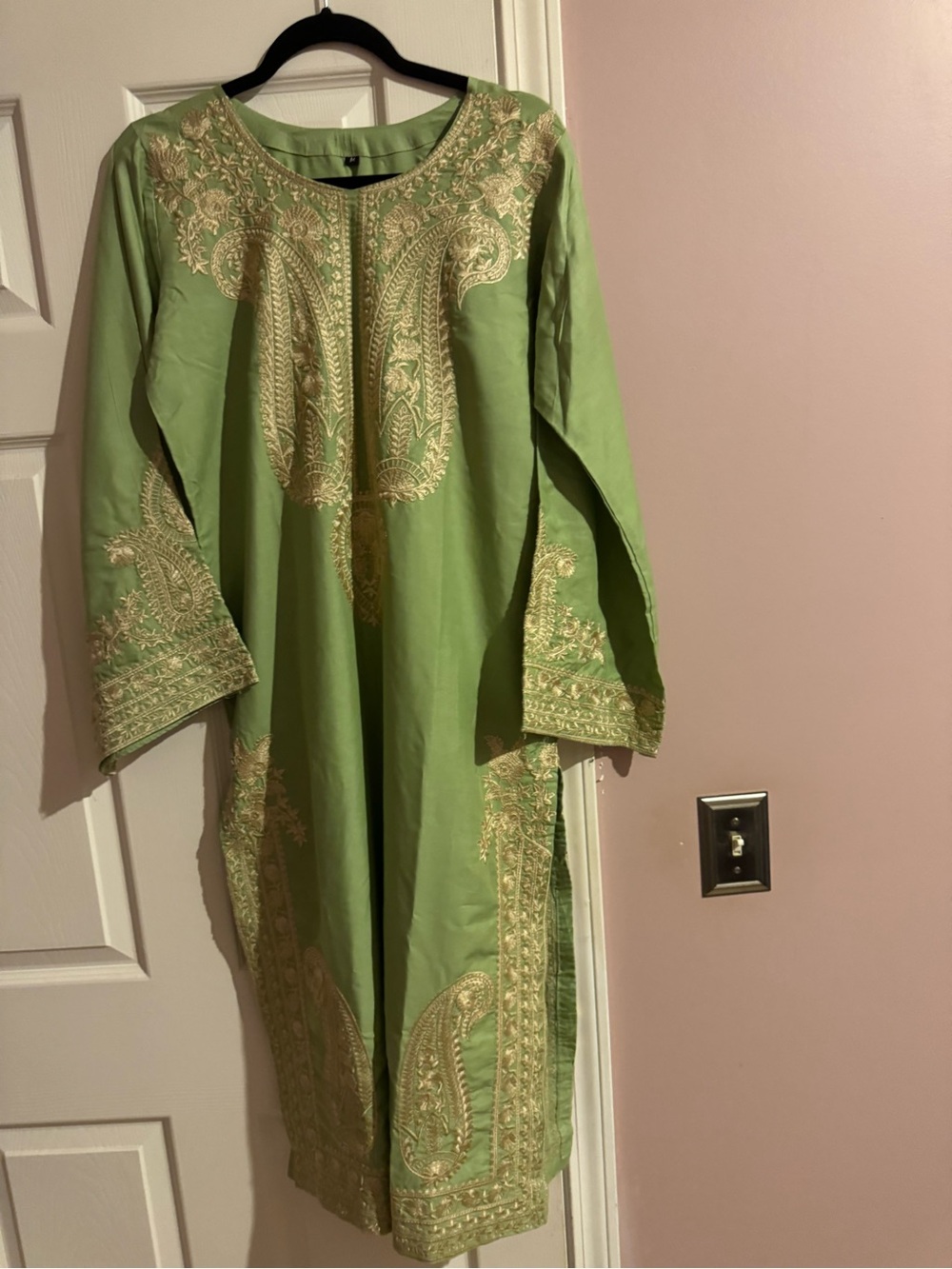 Embroidered Green Women's Kurta Tunic